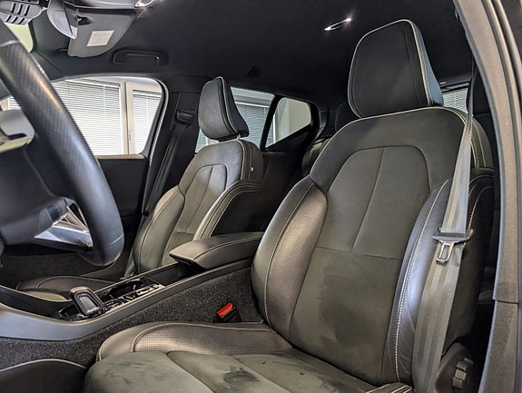 Volvo XC40 20 of 30
