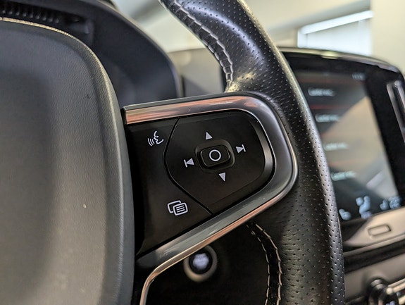 Volvo XC40 29 of 30