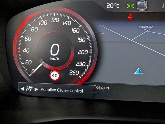 Volvo XC40 27 of 30