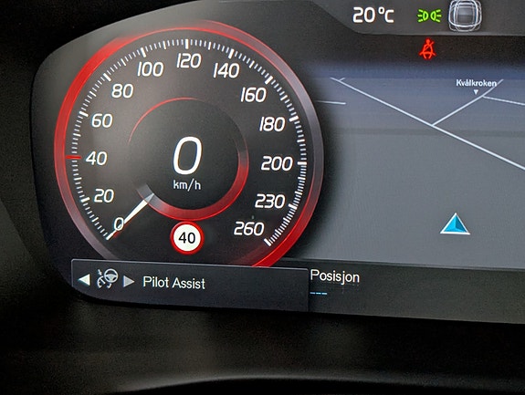 Volvo XC40 26 of 30