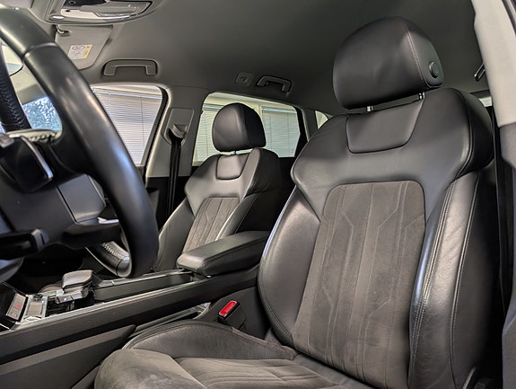 Audi e-tron 22 of 30