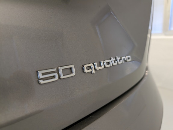Audi e-tron 17 of 30