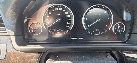 BMW 525d 11 of 18