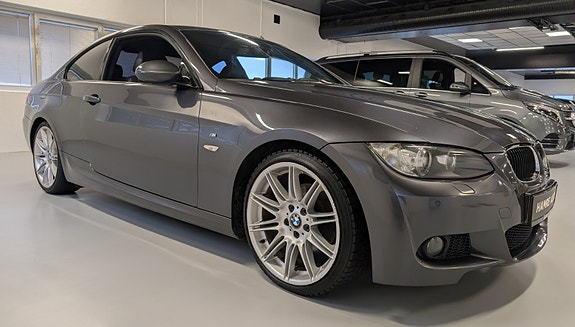 BMW 320d 10 of 30