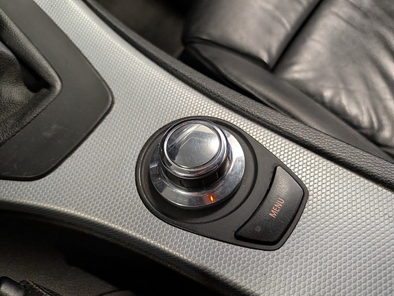 BMW 320d 29 of 30