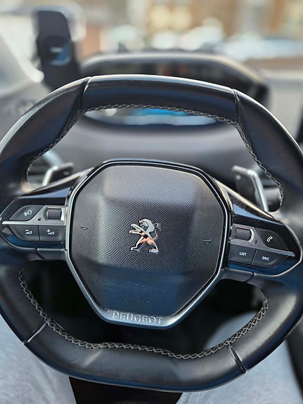 Peugeot 5008 17 of 30