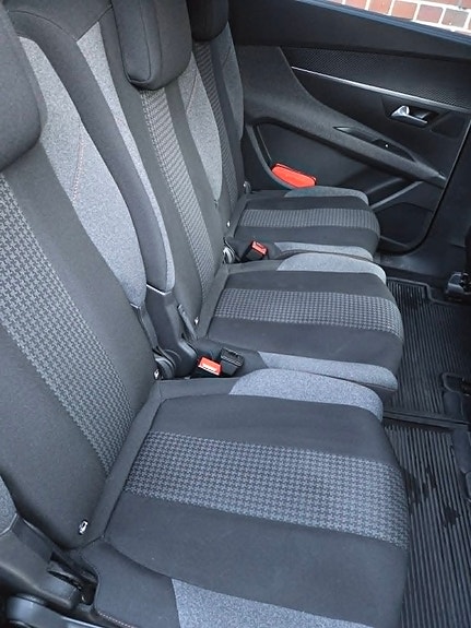 Peugeot 5008 22 of 30