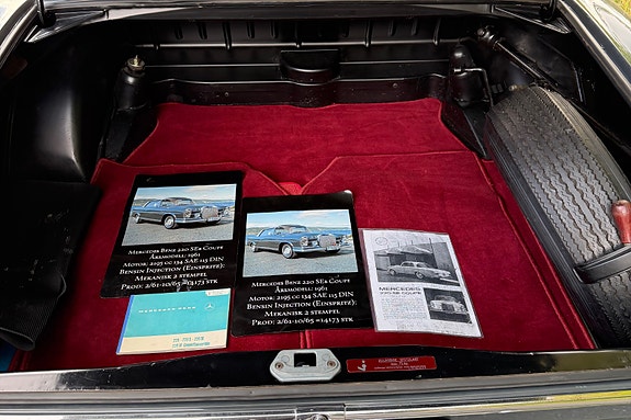Mercedes-Benz 220 19 of 19