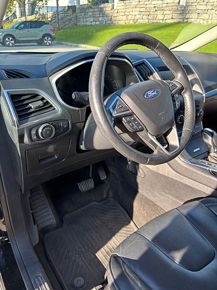 Ford S-MAX 14 of 25