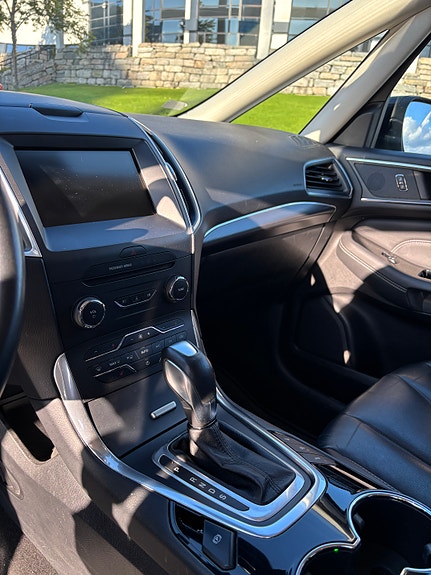 Ford S-MAX 12 of 25