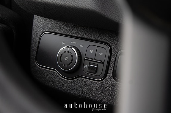 Mercedes-Benz Sprinter 318 26 of 30