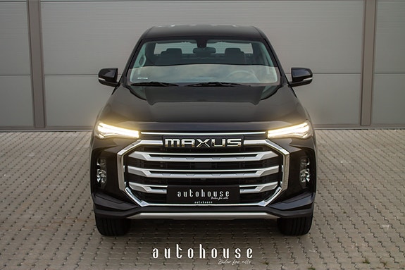 Maxus T90 EV 2 of 30