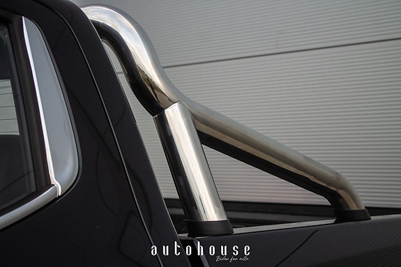 Maxus T90 EV 12 of 30