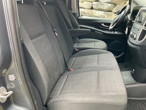 Mercedes-Benz Vito 8 of 30