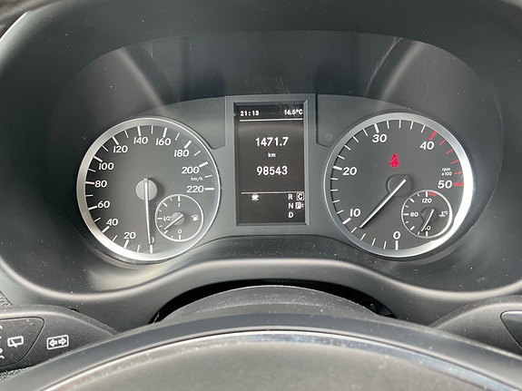 Mercedes-Benz Vito 10 of 30
