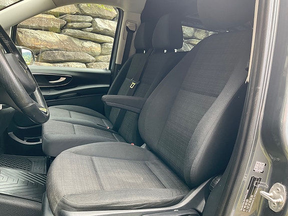 Mercedes-Benz Vito 25 of 30