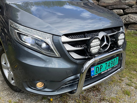 Mercedes-Benz Vito 4 of 30