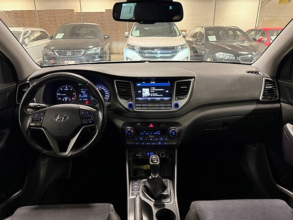 Hyundai Tucson 25 of 30