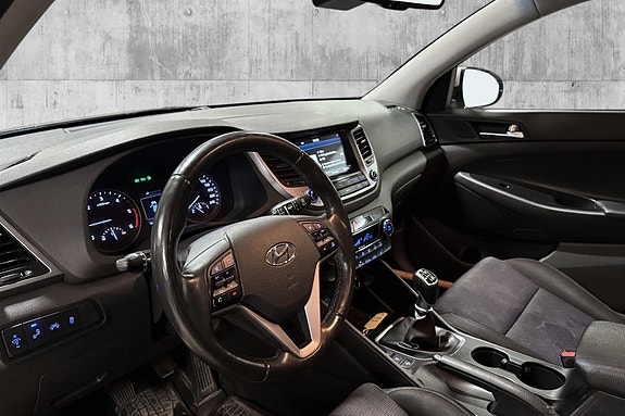 Hyundai Tucson 10 of 30