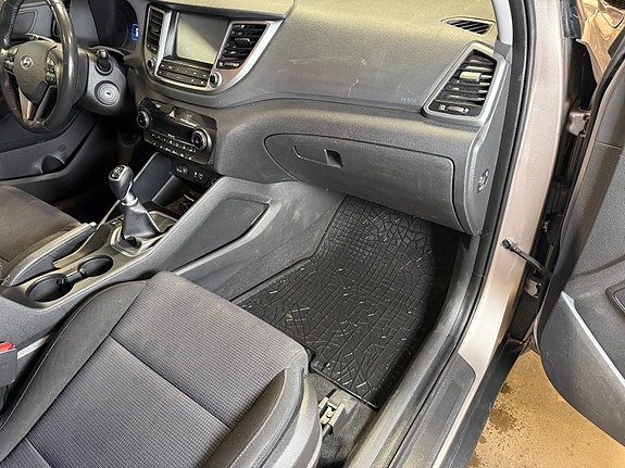 Hyundai Tucson 18 of 30