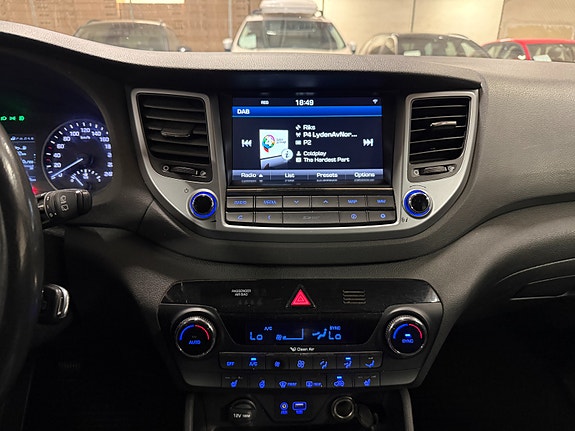 Hyundai Tucson 27 of 30