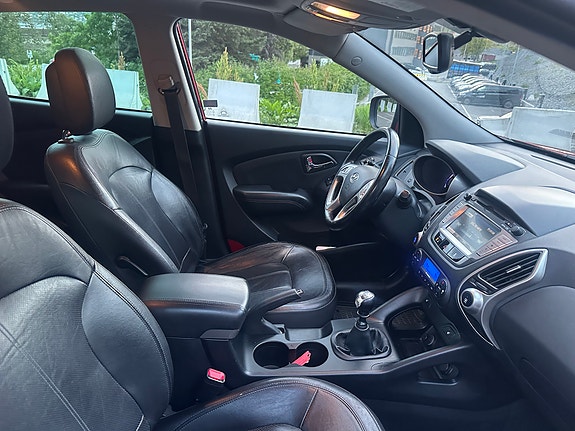 Hyundai ix35 14 of 16