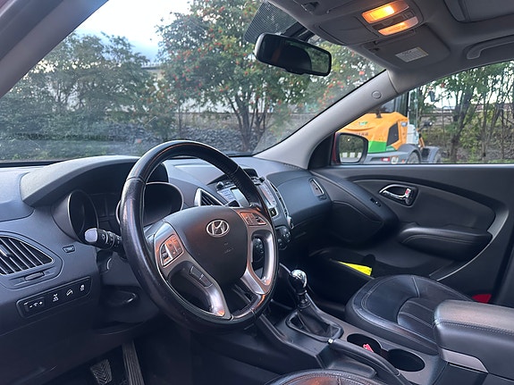 Hyundai ix35 10 of 16