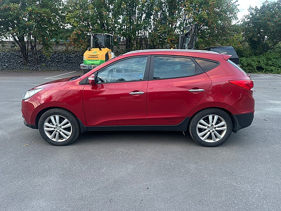 Hyundai ix35 8 of 16