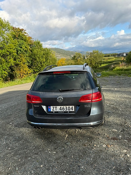 Volkswagen Passat 3 of 5
