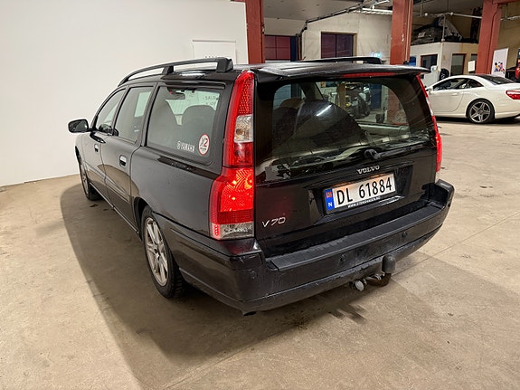 Volvo V70 12 of 30