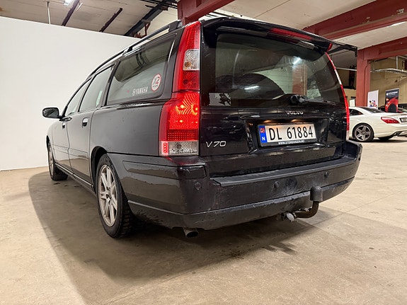 Volvo V70 13 of 30