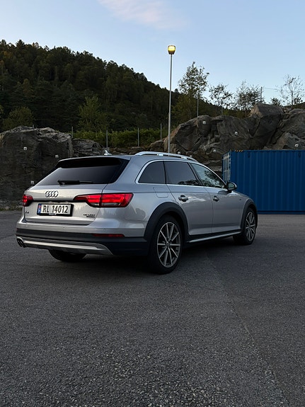 Audi A4 allroad 5 of 30