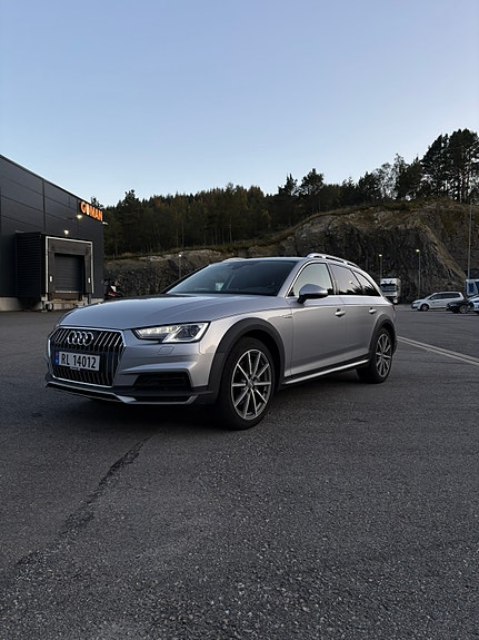 Audi A4 allroad 2 of 30