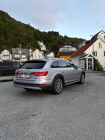 Audi A4 allroad 10 of 30