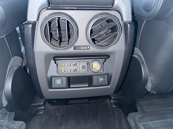 Land Rover Range Rover 16 of 16