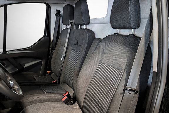 Ford Transit 17 of 22