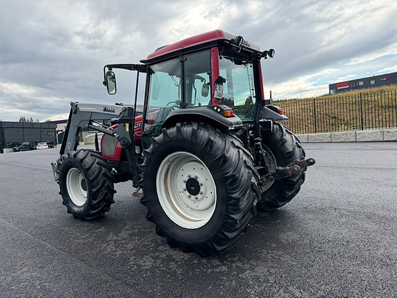 Valtra A95 9 of 30