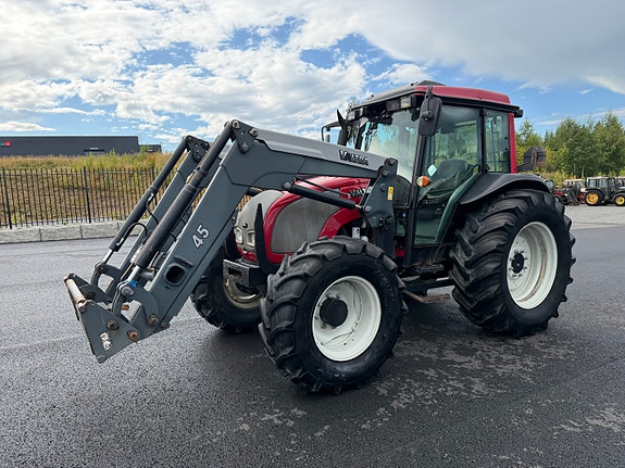 Valtra A95 2 of 30