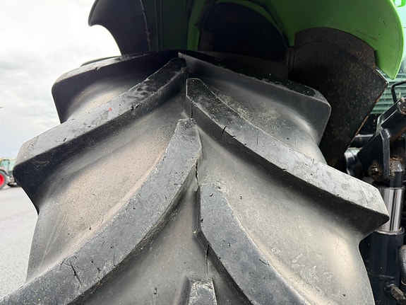 Deutz Fahr AGROTRON 106 S 26 of 30