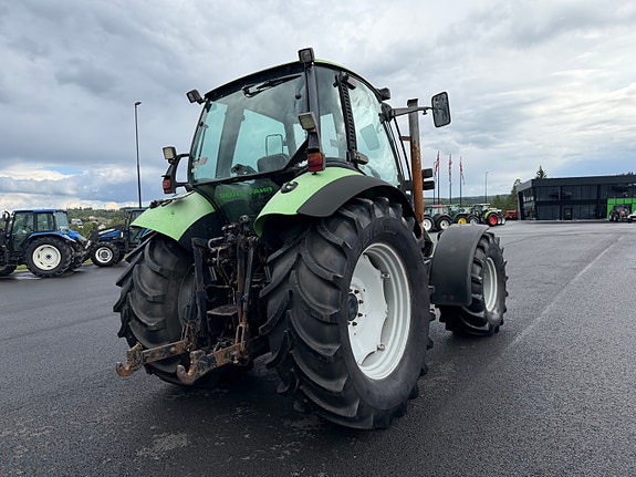 Deutz Fahr AGROTRON 106 S 11 of 30