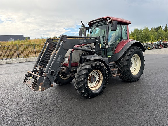 Valtra C-110 2 of 30