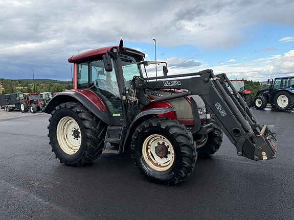 Valtra C-110 22 of 30