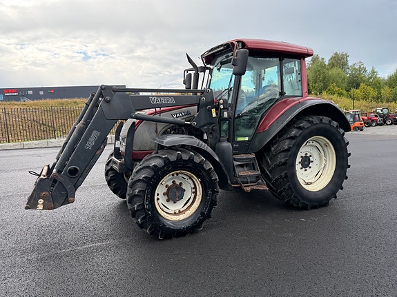 Valtra C-110 6 of 30