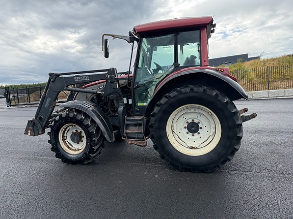 Valtra C-110 8 of 30