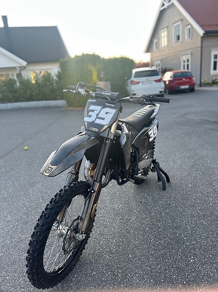Husqvarna TC125 13 of 21