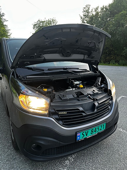Renault Trafic 14 of 23