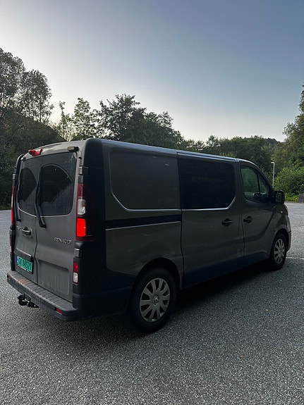 Renault Trafic 3 of 23