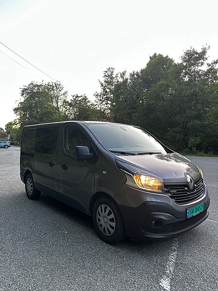 Renault Trafic 8 of 23