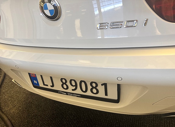 BMW 650i 3 of 10