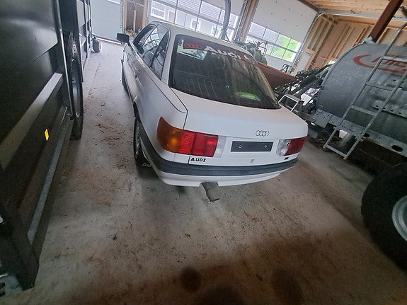 Audi 80 4 of 9